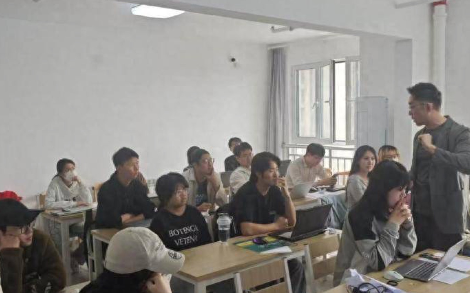 衡阳路“就享家”乐业社区OPC创业驿站